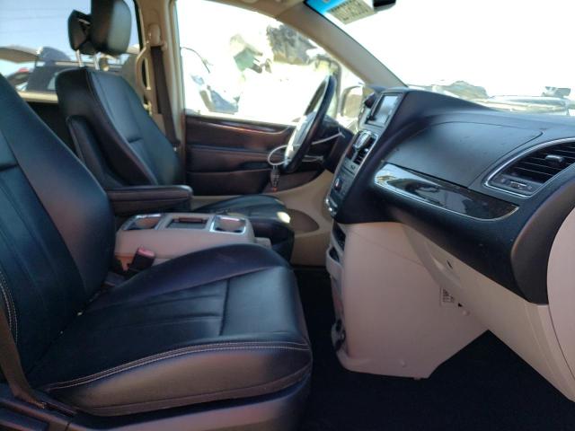 Photo 5 from auction – 2015 CHRYSLER TOWN & COU with VIN 2C4RC1BGXFR561397