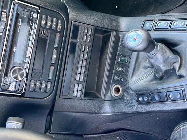 Photo 9 from auction – 1998 BMW M3 with VIN WBSCD9324WEE08091