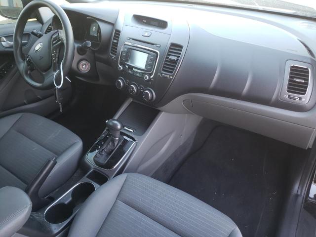 Photo 9 from auction – 2017 KIA FORTE LX with VIN 3KPFL4A78HE073432