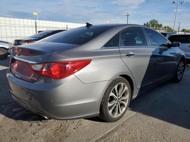 Photo 4 from auction – 2013 HYUNDAI SONATA SE with VIN 5NPEC4AB2DH683963