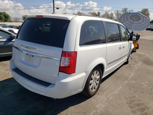 Photo 4 from auction – 2014 CHRYSLER TOWN & COU with VIN 2C4RC1BG7ER131776