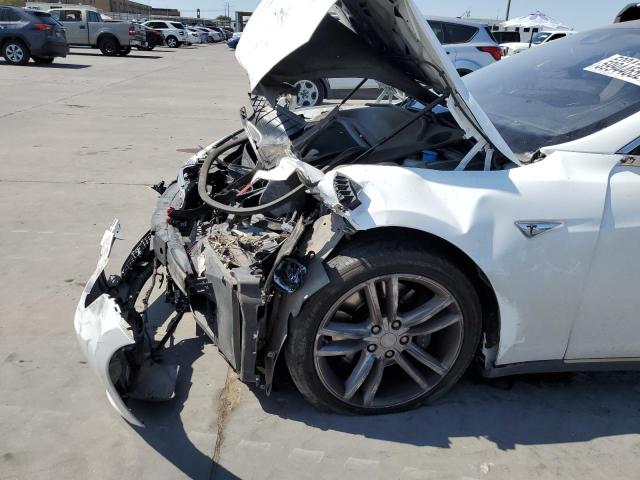 Photo 9 from auction – 2015 TESLA MODEL S 70 with VIN 5YJSA1S28FF099963