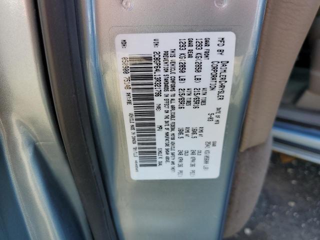 Photo 10 from auction – 2003 CHRYSLER TOWN & COU with VIN 2C8GP64L13R321796