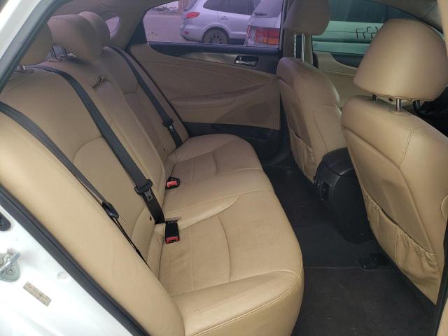 Photo 6 from auction – 2012 HYUNDAI SONATA HYB with VIN KMHEC4A48CA032694