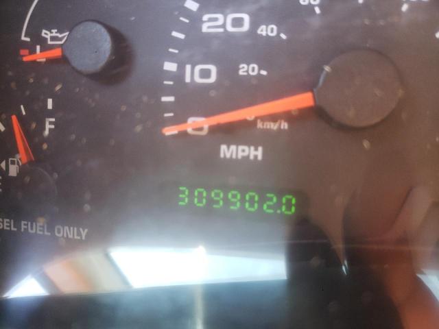 Photo 8 from auction – 2002 FORD F250 SUPER with VIN 1FTNW21F32EC56478