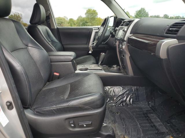 Photo 5 from auction – 2015 TOYOTA 4RUNNER SR with VIN JTEBU5JR8F5218265