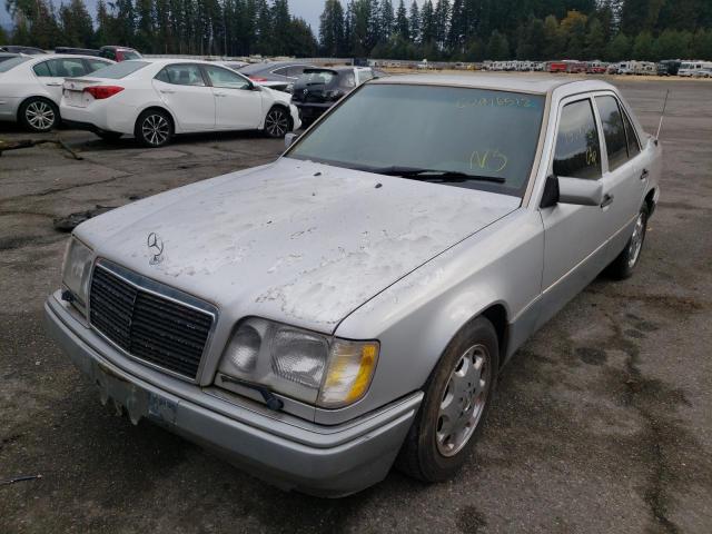 Photo 2 from auction – 1994 MERCEDES-BENZ E 420 with VIN WDBEA34E1RC080882