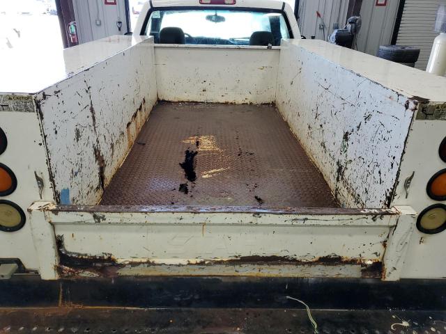 Photo 10 from auction – 2005 CHEVROLET SILVERADO with VIN 1GCEC14X25Z237571