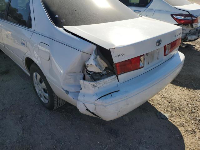 Photo 9 from auction – 2000 TOYOTA CAMRY CE with VIN JT2BG22K2Y0429496