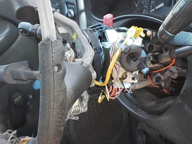 Photo 9 from auction – 2002 CHEVROLET SILVERADO with VIN 1GBHC24U32E197646