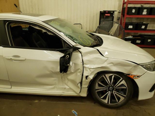 Photo 9 from auction – 2016 HONDA CIVIC EXL with VIN 19XFC1F78GE026195