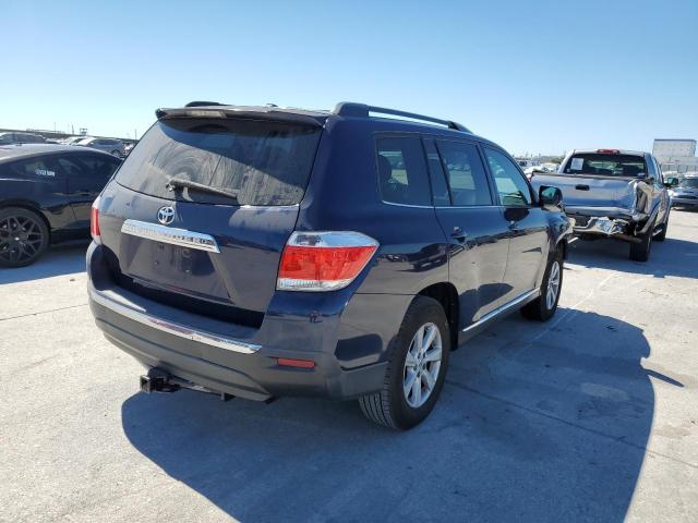 Photo 4 from auction – 2011 TOYOTA HIGHLANDER with VIN 5TDZK3EH7BS035782