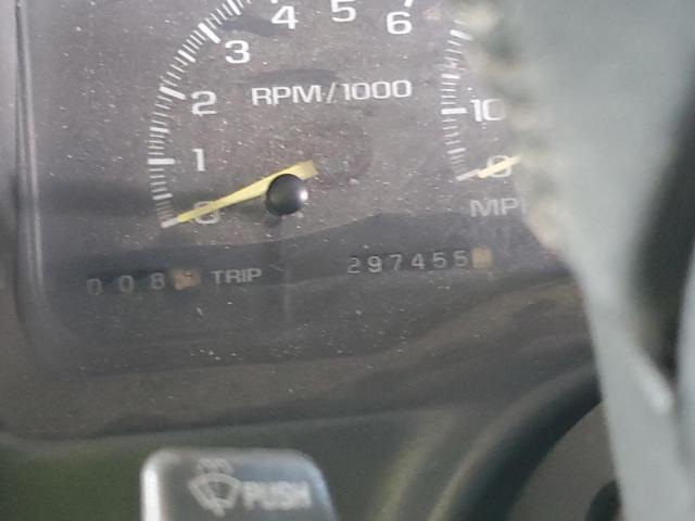 Photo 8 from auction – 1997 GMC SIERRA C15 with VIN 2GTEC19R1V1527657