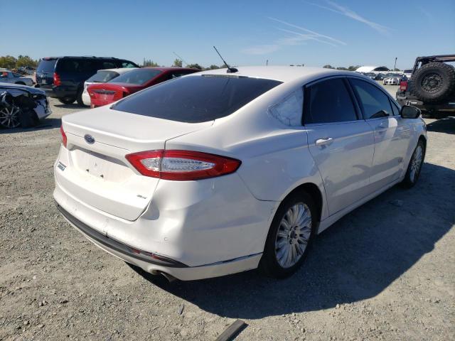 Photo 4 from auction – 2016 FORD FUSION SE with VIN 3FA6P0PU1GR315470