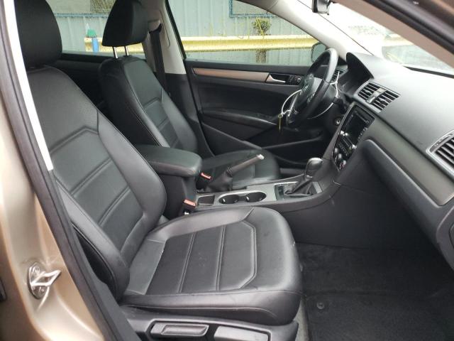 Photo 5 from auction – 2015 VOLKSWAGEN PASSAT SE with VIN 1VWBV7A36FC065273