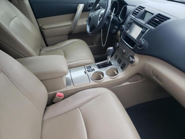 Photo 5 from auction – 2013 TOYOTA HIGHLANDER with VIN 5TDZK3EH0DS113399