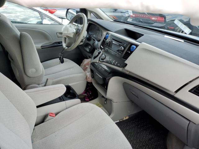 Photo 5 from auction – 2013 TOYOTA SIENNA LE with VIN 5TDKK3DC1DS384947