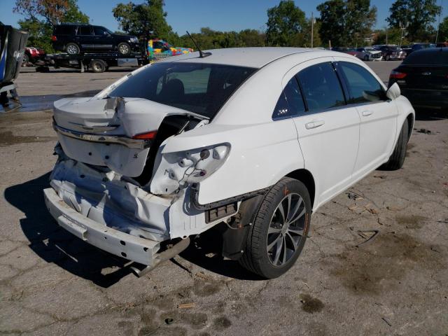Photo 4 from auction – 2014 CHRYSLER 200 TOURIN with VIN 1C3CCBBG8EN178330