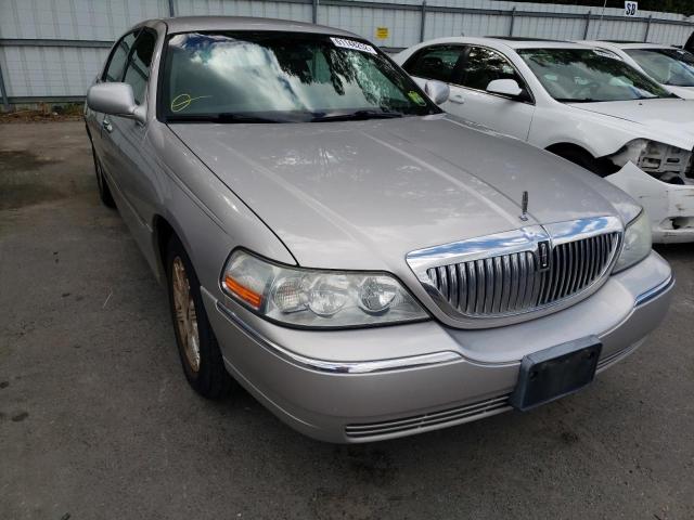 LINCOLN TOWN CAR S 2010 with VIN 2LNBL8CV2AX619087 - Photo from auction