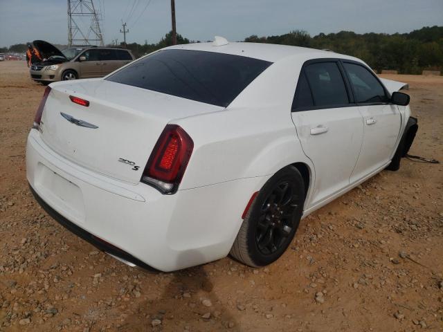 Photo 4 from auction – 2019 CHRYSLER 300 S with VIN 2C3CCAGG1KH610778