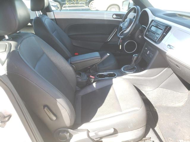 Photo 5 from auction – 2014 VOLKSWAGEN BEETLE with VIN 3VWJP7AT2EM614325