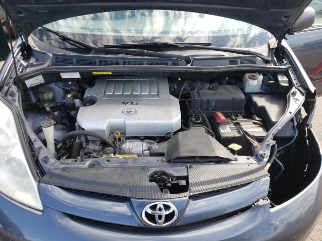 Photo 7 from auction – 2010 TOYOTA SIENNA CE with VIN 5TDKK4CC4AS310845