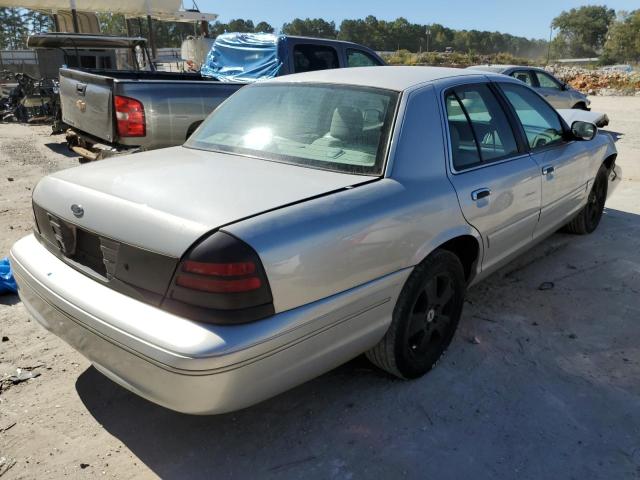 صورة رقم 4 من المزاد - 2003 FORD CROWN VICT مع VIN 2FAFP74W73X168260