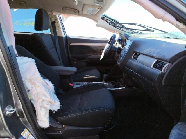 Photo 5 from auction – 2017 MITSUBISHI OUTLANDER with VIN JA4AZ3A38HZ056015