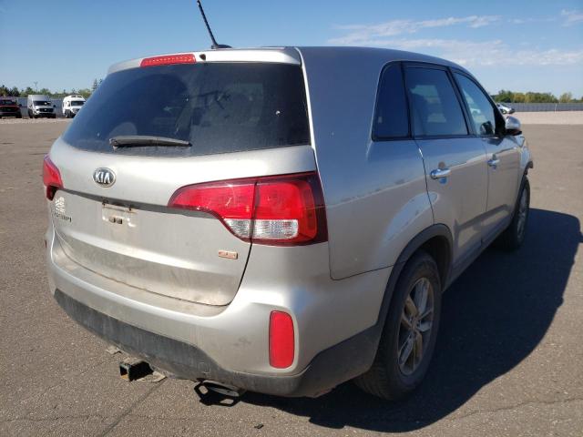 Photo 4 from auction – 2015 KIA SORENTO LX with VIN 5XYKTCA64FG609423