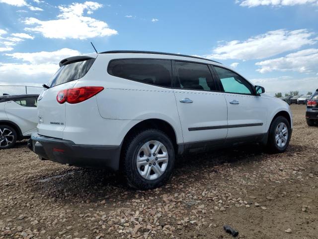 Photo 3 from auction – 2010 CHEVROLET TRAVERSE L with VIN 1GNLVEED8AS149356