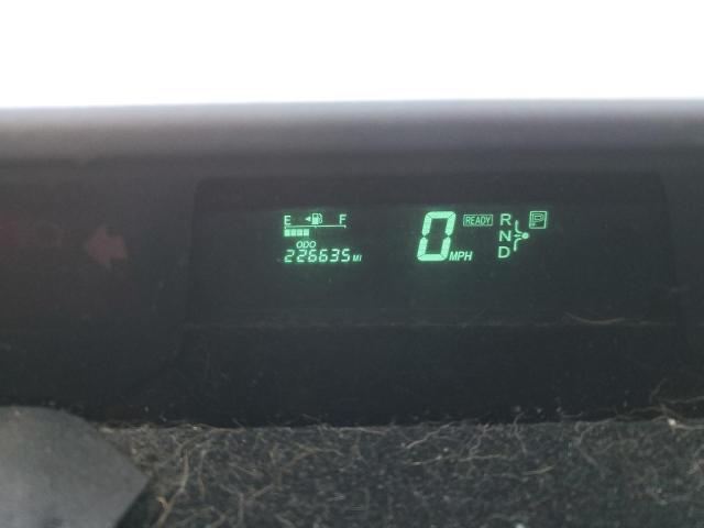 Photo 8 from auction – 2005 TOYOTA PRIUS with VIN JTDKB20U850119875