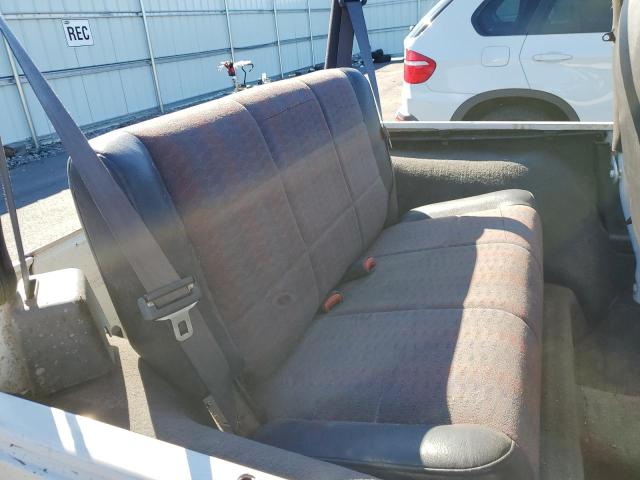 Photo 6 from auction – 2000 JEEP WRANGLER / with VIN 1J4FA49S3YP766305