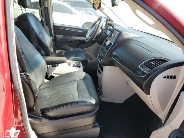 Photo 5 from auction – 2016 CHRYSLER TOWN & COU with VIN 2C4RC1BG7GR156440