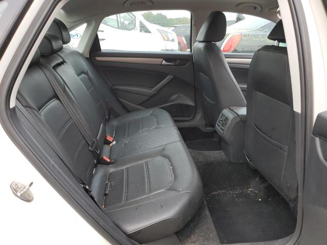 Photo 6 from auction – 2015 VOLKSWAGEN PASSAT SE with VIN 1VWBV7A37FC060857