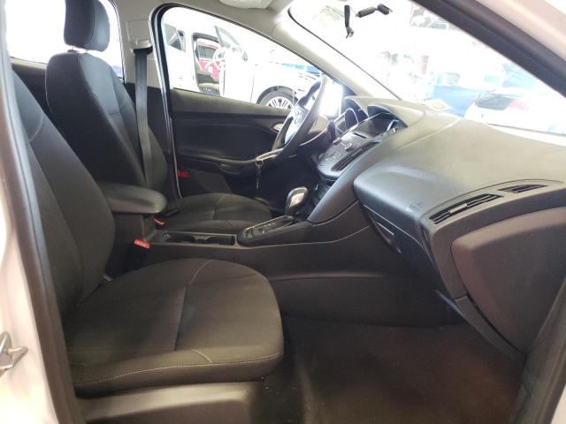 Photo 5 from auction – 2016 FORD FOCUS SE with VIN 1FADP3K29GL358354