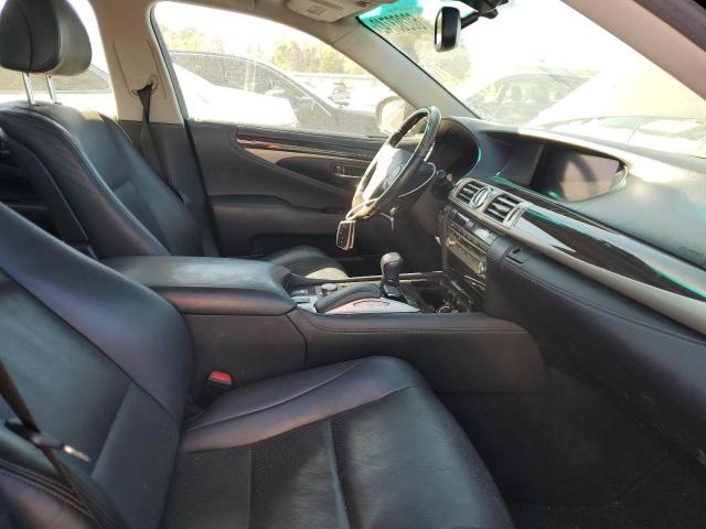 Photo 5 from auction – 2016 LEXUS LS 460 with VIN JTHBL5EF0G5140216