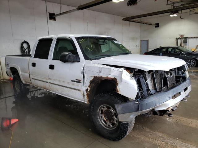 CHEVROLET SILVERADO 2004 with VIN 1GCHK23164F123091 - Photo from auction