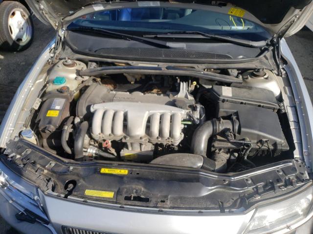 Photo 7 from auction – 2001 VOLVO S80 with VIN YV1TS94D611156851