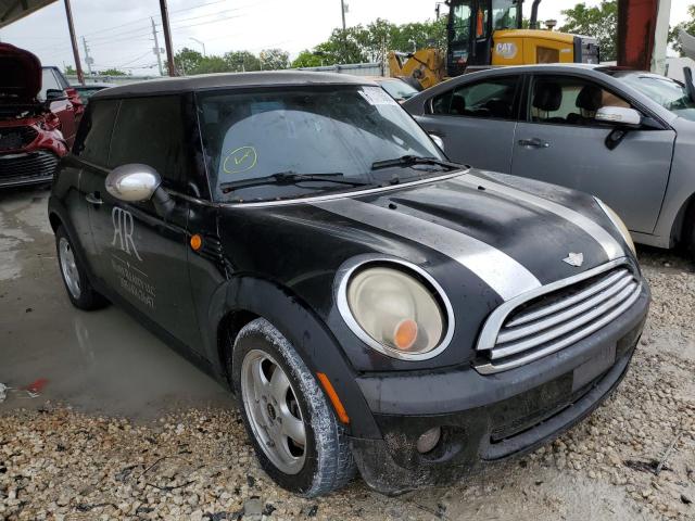 MINI COOPER 2010 with VIN WMWMF3C54ATZ64610 - Photo from auction