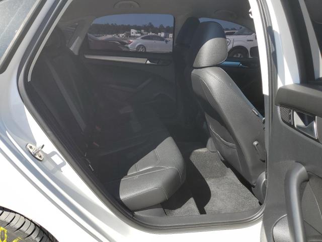 Photo 6 from auction – 2015 VOLKSWAGEN PASSAT S with VIN 1VWAT7A36FC109161