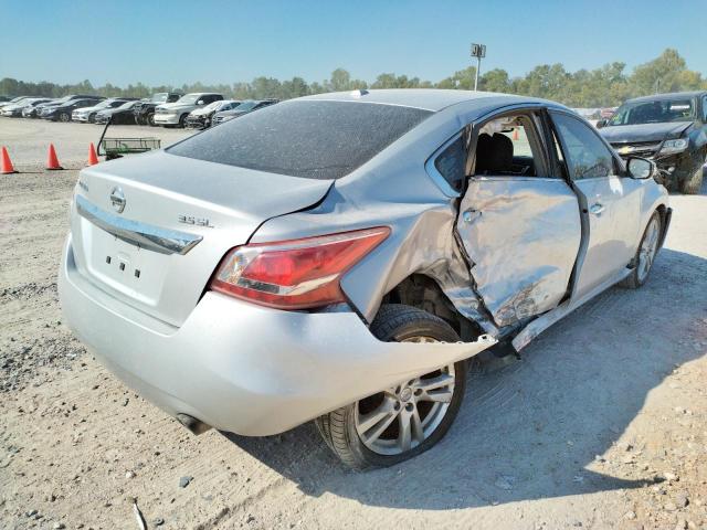 Photo 4 from auction – 2013 NISSAN ALTIMA 3.5 with VIN 1N4BL3AP9DN520046