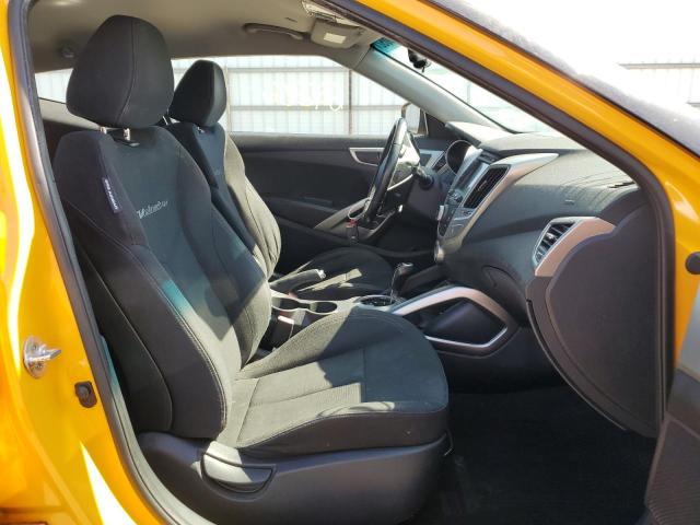 Photo 5 from auction – 2013 HYUNDAI VELOSTER with VIN KMHTC6AD1DU152825