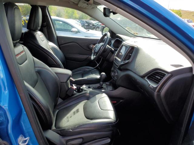 Photo 5 from auction – 2019 JEEP CHEROKEE T with VIN 1C4PJMBX5KD104072