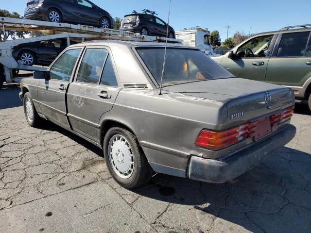 Photo 3 from auction – 1985 MERCEDES-BENZ 190-CLASS with VIN WDBDA24CXFF106748