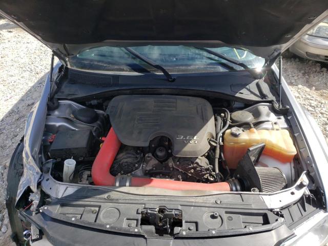 Photo 7 from auction – 2017 CHRYSLER 300C with VIN 2C3CCAEGXHH586444