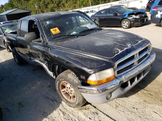 DODGE DAKOTA QUA 2000 with VIN 1B7GL2AZ7YS729157 - Photo from auction
