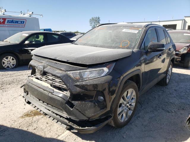 Photo 2 from auction – 2019 TOYOTA RAV4 LIMIT with VIN JTMN1RFV0KD036468