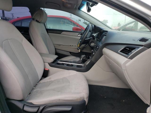 Photo 5 from auction – 2016 HYUNDAI SONATA SE with VIN 5NPE24AF6GH347811
