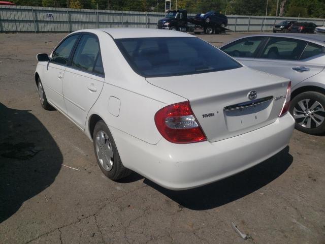 Photo 3 from auction – 2002 TOYOTA CAMRY LE with VIN JTDBE32K020070918