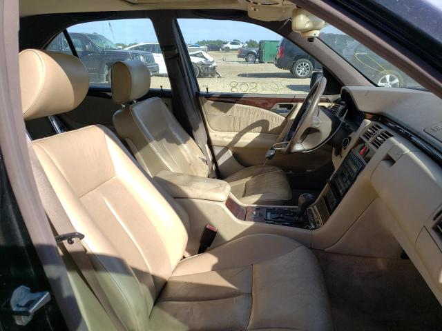 Photo 5 from auction – 1997 MERCEDES-BENZ E 320 with VIN WDBJF55F6VJ030133